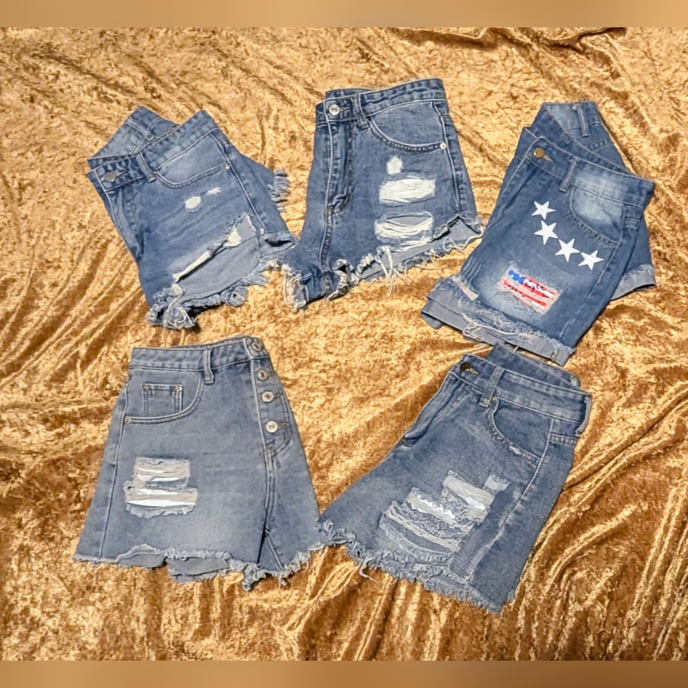 SHEIN Lot Of 5 pairs Of Blue Denim Shorts